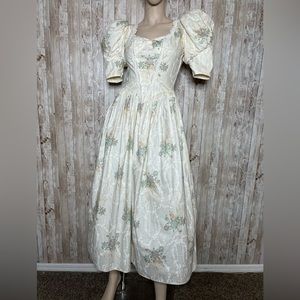 Vintage 1980s Jessica McClintock Victorian Floral Dress Size 4 Cottagecore Prom